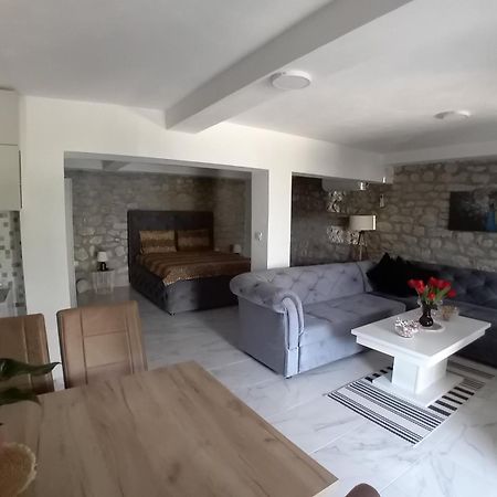 Apartmani Dumezic Бар Номер фото