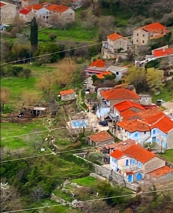 Apartmani Dumezic Бар Екстер'єр фото