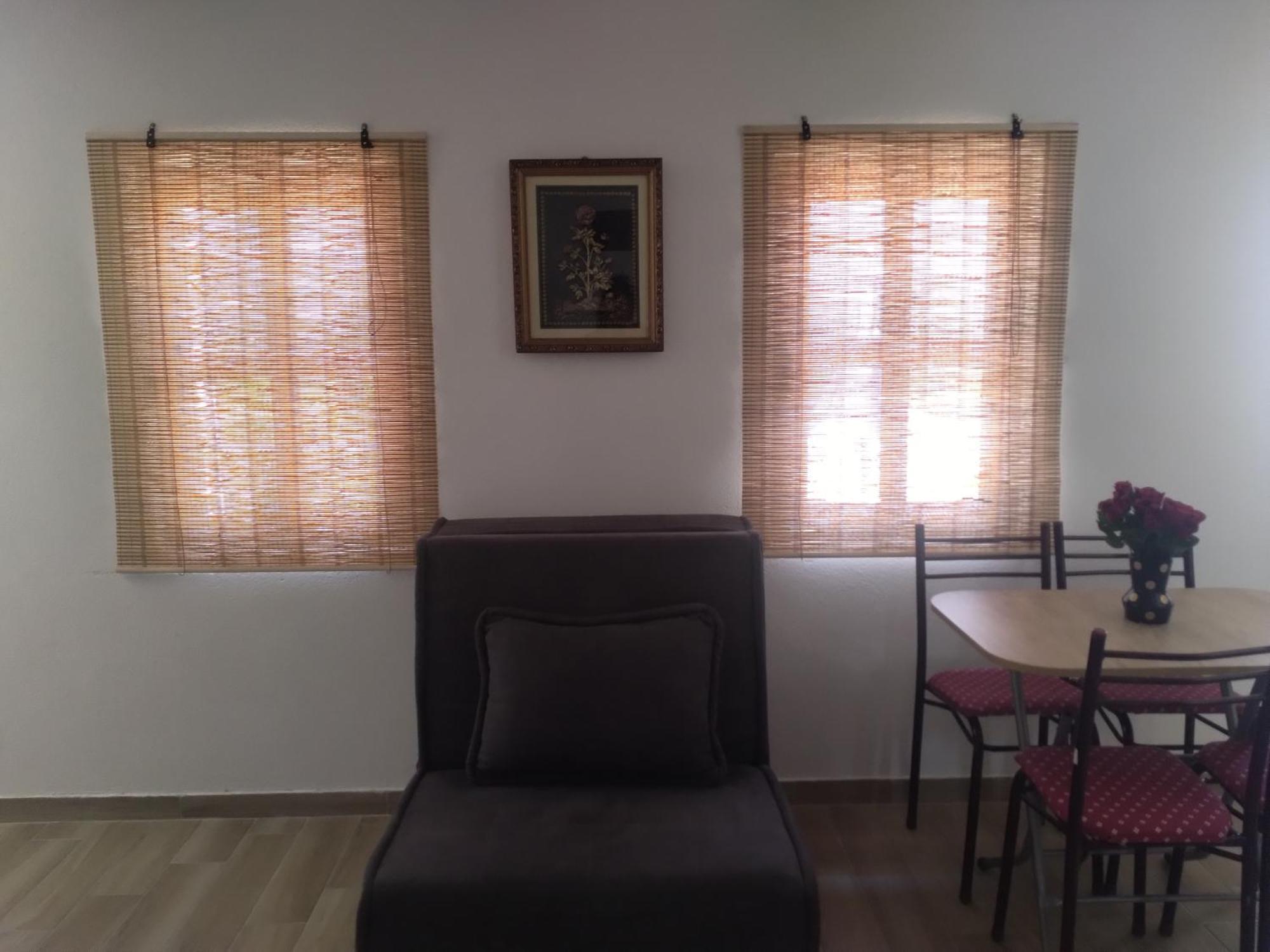 Apartmani Dumezic Бар Номер фото